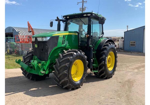 SOLD - John Deere 7310R | Ref 3357 - Muirhead Plant Canada